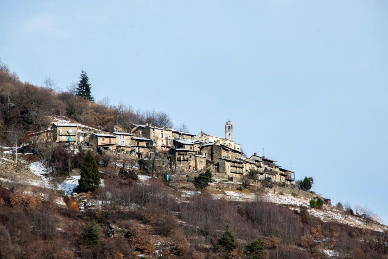 Hotel Bed & Rooms , Corte Rossa -1 Min Walk To Bernina Express Тирано Экстерьер фото