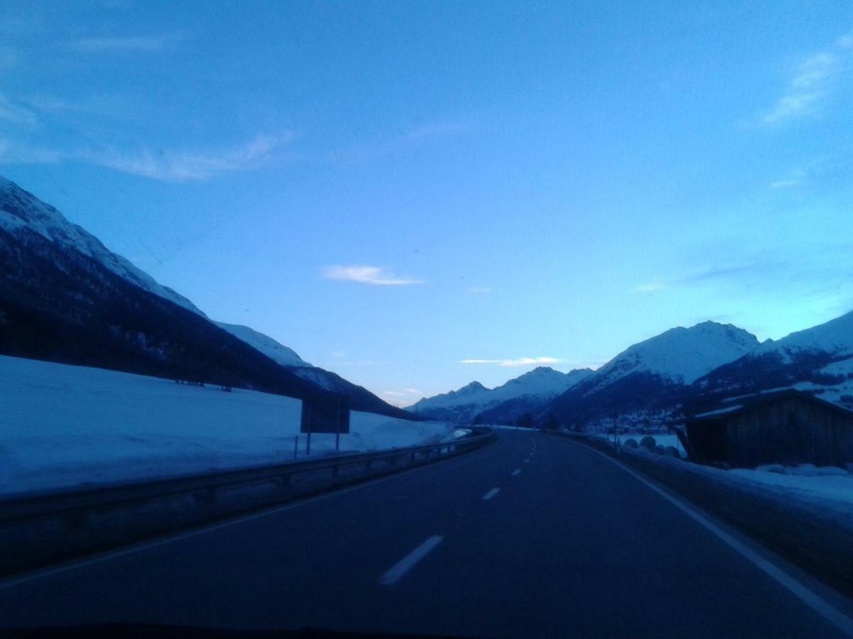 Hotel Bed & Rooms , Corte Rossa -1 Min Walk To Bernina Express Тирано Экстерьер фото